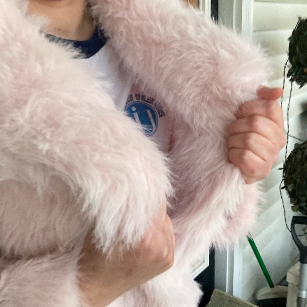 Chic Pink Faux Fur Coat - Picture 13 of 14